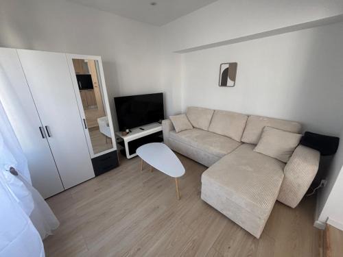 Lanester Apartment | Comfortable Lanester Studio Close to Lorient & Beaches