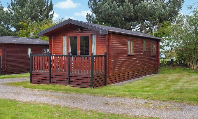 Langold Ski Chalet | Comfortable rustic lodge for two people.