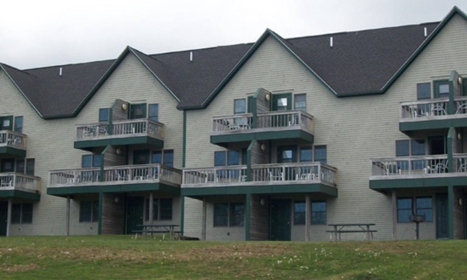Southwest Harbor House | Comfortable Townhome on the "Quiet Side of the Island"