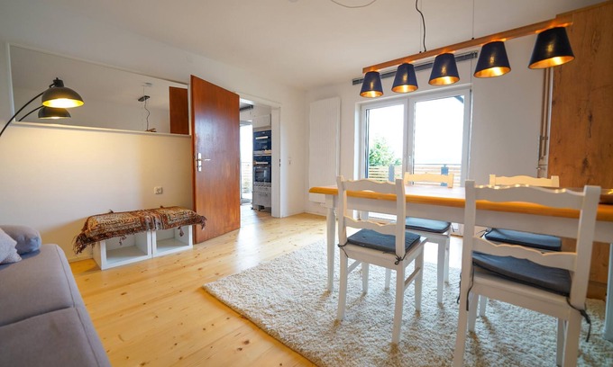 Zwiesel Apartment | Comfortable vacation apartment with balcony (100sqm)
