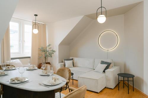 Weißgerber Apartment | Comfy APT for 4-6, 5 min to center, metro & free parking