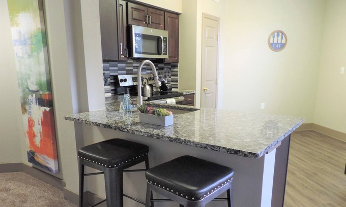 Grogan's Mill Apartment | Comfy Cozy in The Woodlands near Cynthia Woods Mitchell Pavilion and Med Centers