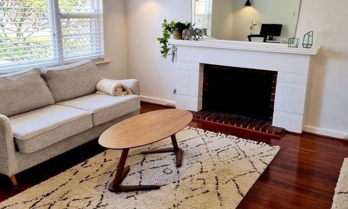 Como House | COMO LUXE, Your Home away from Home