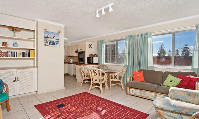 Coolangatta Apartment | Como Unit 5