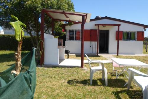 Miramar House | Complejo Miranieves, se alquila casa para 5 personas en Miramar Costa Atlantica