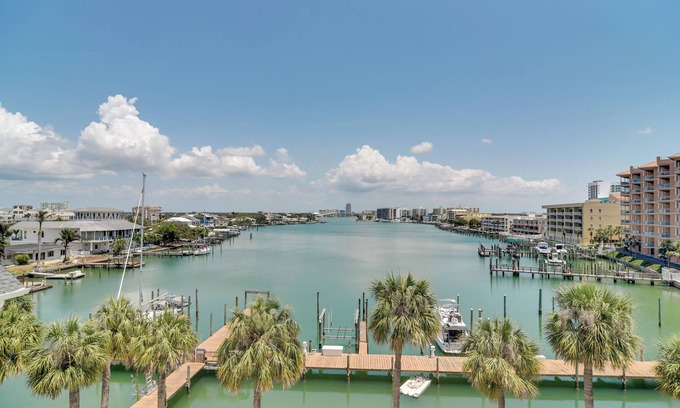 Clearwater Beach Condo | Condo Across From Clearwater Beach Boardwalk
