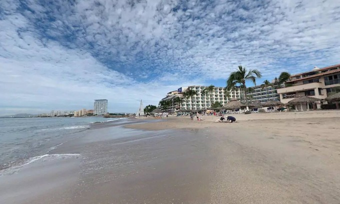 Palmar de Aramara Condo | Condo near Marina Vallarta, 5 minutes from the beach.