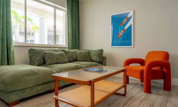 Belleair Beach Condo | Condo On The Beach - Heated Pool - Self Check-in