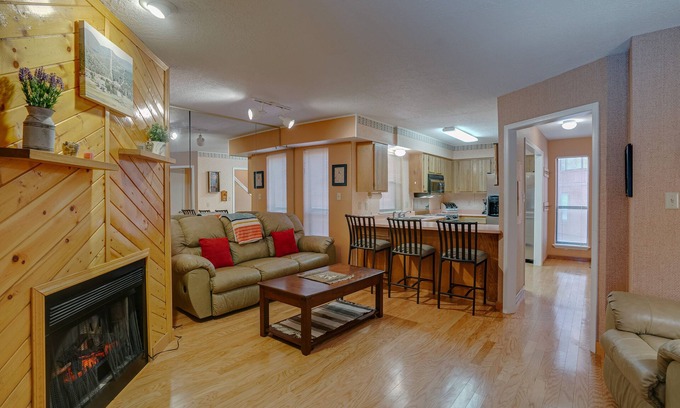 Angel Fire Condo | Condo two-blocks from the Chair Lift