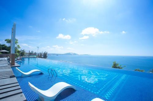 Suoi Nuoc Beach Hotel | Condotel Highfloor Sea View - Apec Mandala Mui Ne