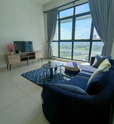 Putrajaya Apartment | Conezion, goft view, beside ioi city mall, opposite hospital serdang, beside Uniteen and UPM, Putrajaya