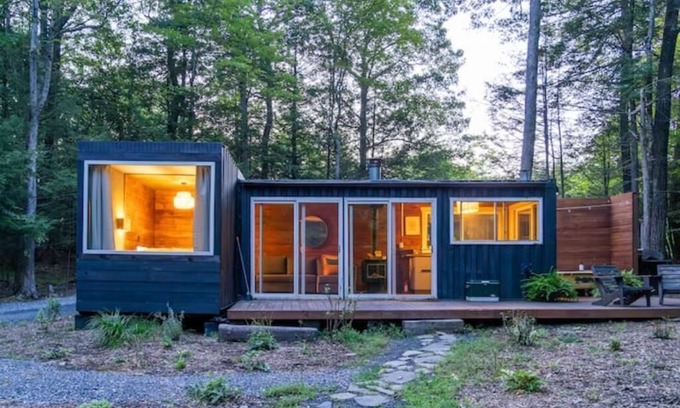 Saugerties Cabin | Container Cabin in the Catskills [Forest]