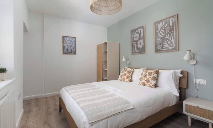 Chysauster Condo | Contemporary Apartment in central Penzance