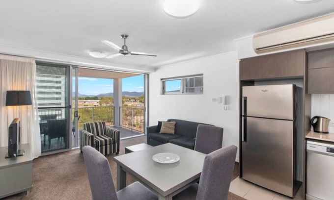 Townsville Apartment | Convenience, Comfort & Style