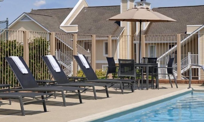 Crestline Heights House | Convenient Location! 2 Pet-friendly Units W/ Kitchen & Fireplace! Parking, Pool!