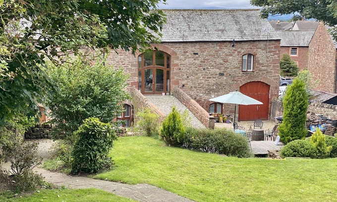 Long Marton House | Converted Barn in Eden Valley, close access to Lake District