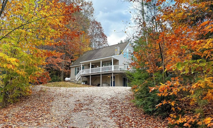 Conway House | Conway Home w/Game Room: 5 Private Beaches
