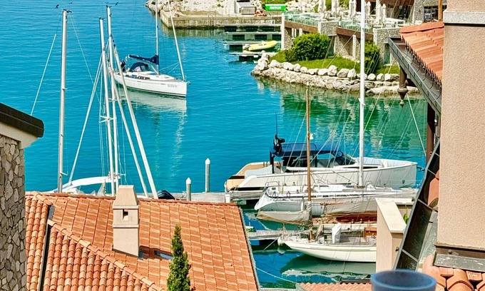 Portopiccolo Apartment | Cornice sul mare - Portopiccolo Apartments