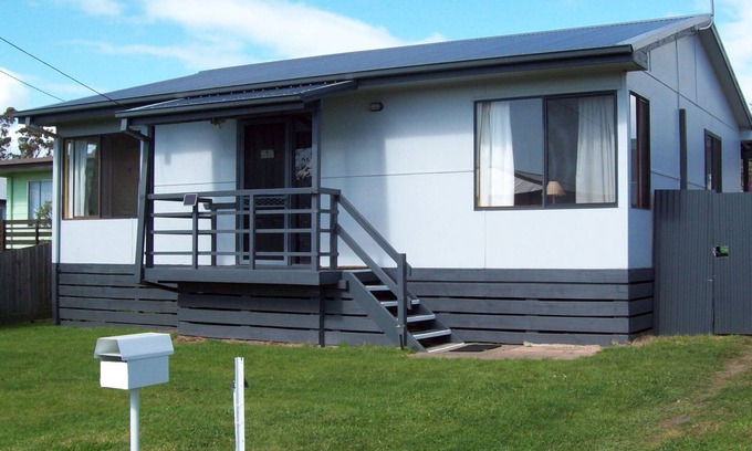 Coronet Bay Cottage | Coronet Bay Cottage Hideaway
