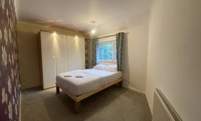 Castle Bromwich House | Cosy 3BR Home Close to Villa Park Castle Bromwich off the M6