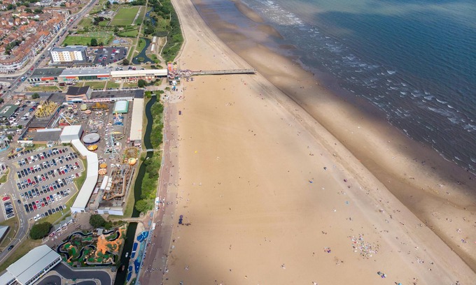 Skegness House | Cosy 8 berth caravan near to Skegness at Southview Holiday Park ref 33057F