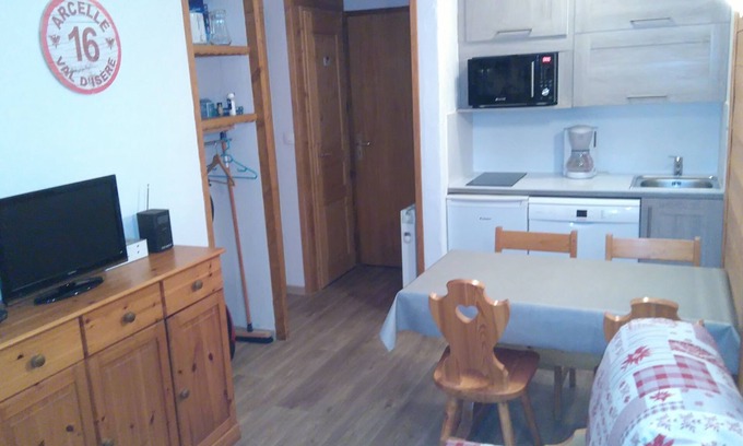 Val-d'Isere Apartment | Cosy apartment - At the foot of the slopes - 1 bedroom.