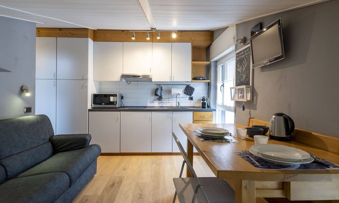 Madesimo Apartment | Cosy apartment for 2 people with WIFI and TV