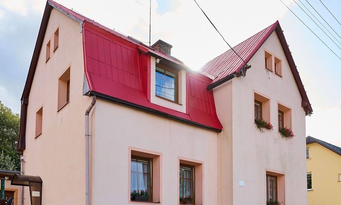 Liberec Apartment | Cosy apartment for 4 guests with WIFI, TV, terrace and parking