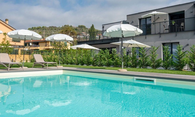 Caramagna Ligure Apartment | Cosy apartment for 4 guests with WIFI, A/C, pool, TV and terrace