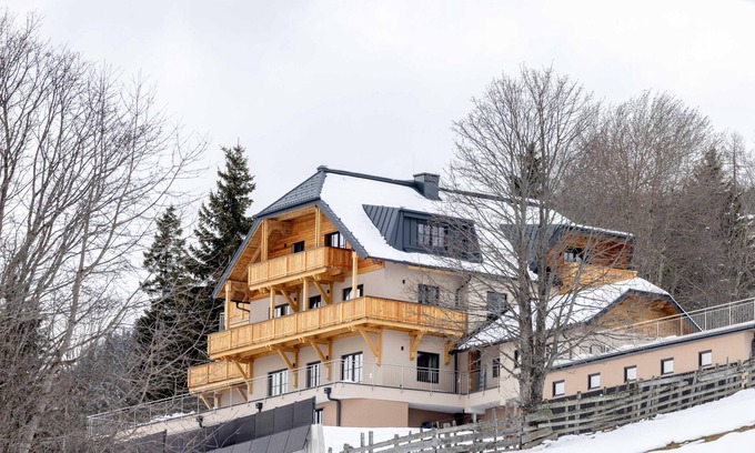Mauterndorf Apartment | Cosy apartment with pool