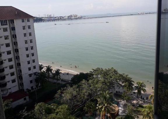 Taman Tanjung Apartment | Cosy block A 3-1 Glory beach resort 2 bedrooms apartment