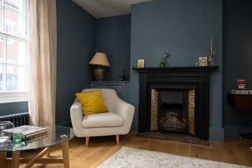 Oxford House | Cosy City-Centre House near Train Station & Business School, with Garden