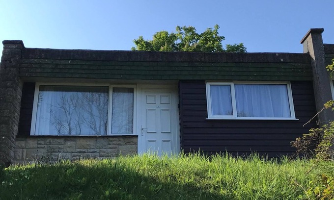 St Teath Ski Chalet | Cosy Cornish Chalet near coast