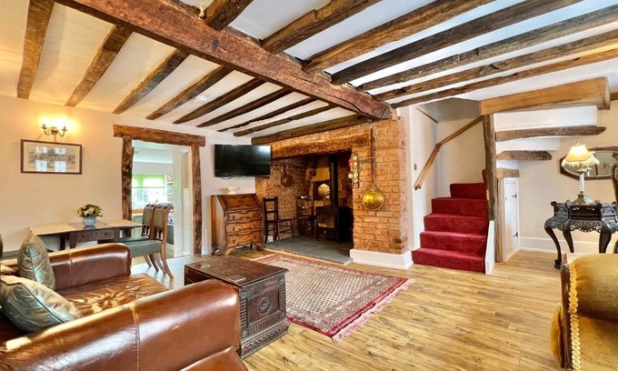Wellington House | Cosy Cottage