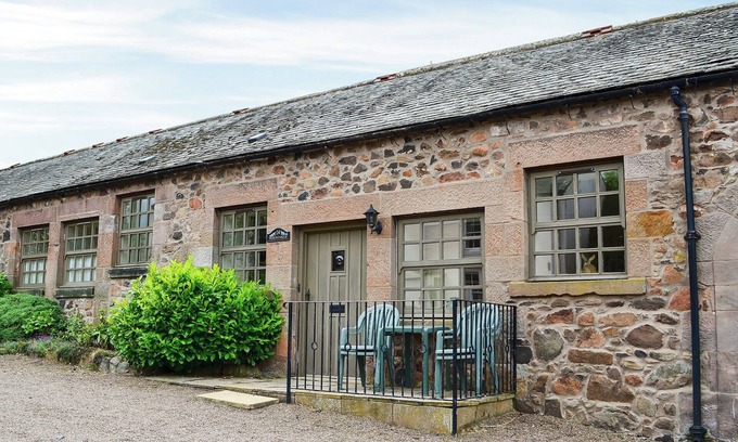 Akeld Cottage | Cosy cottage with rural views over the Cheviots and access to acres of land.