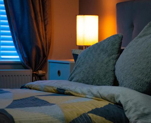 Marston Green Apartment | Cosy Modern Flat (NEC/BHX Stays)