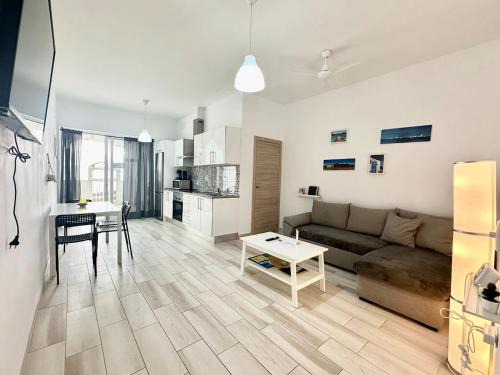 El Cotillo Apartment | Cotillo Luna en centro, 1 min de la playa, cocina completa y WIFI