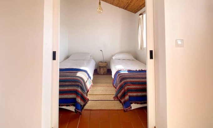 Cavaleiro Cottage | Cottage in a Horse farm 200m from the beach