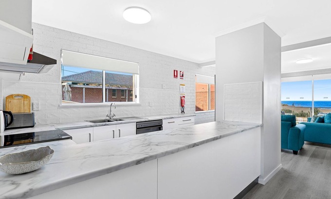 Narooma Apartment | Countess Court Unit - Great Ocean Views