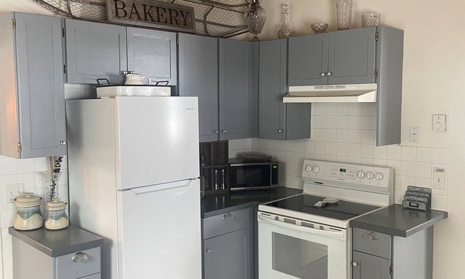 Kalispell Cottage | Country Farmhouse & Cottage