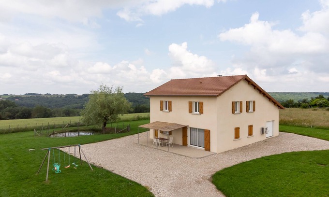 Roybon Cottage | Country gîte * ideal for large families, family celebrations and relaxation