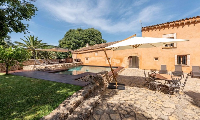 Buger House | Country House in Búger with Pool & Near Beach