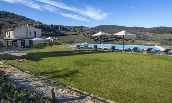 Panzano in Chianti Villa | Countryside villa with private pool in Tuscany
