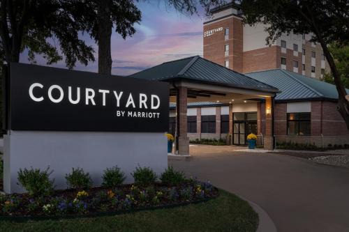Addison Hotel | Courtyard Dallas Addison Quorum Drive