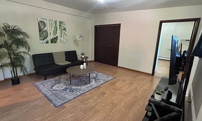 College Apartment | Cozy 1 bedroom apartment across from the airport with WiFi.