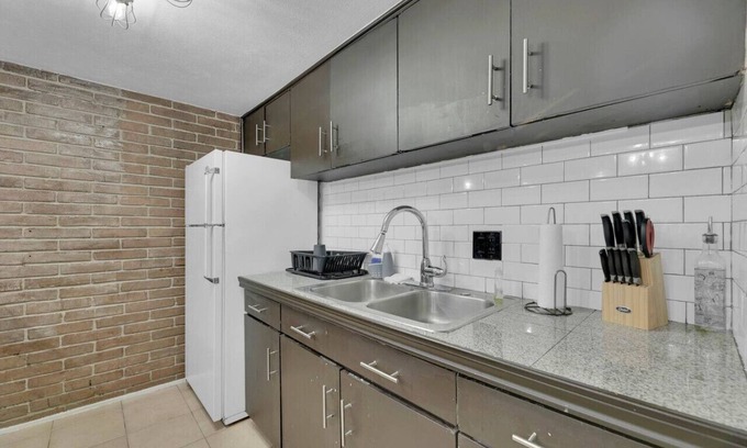 Edinburg Apartment | Cozy 1 BR @ UTRGV, Campus Living