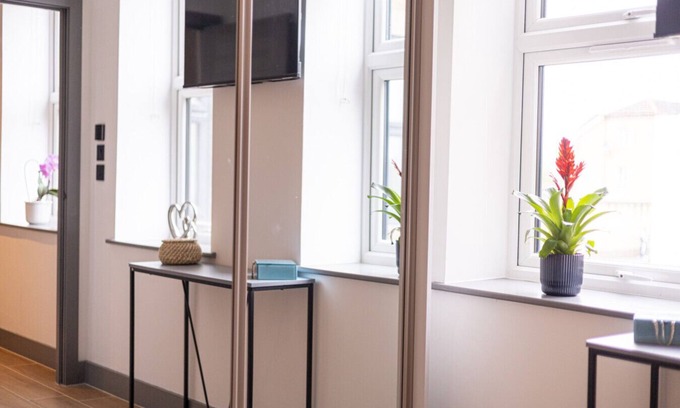 West Finchley Apartment | Cozy 2-Bedrooms, 2-Bathrooms Finchley Flat