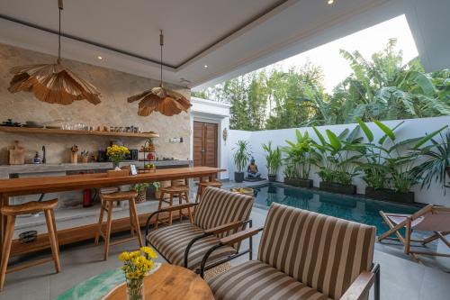 Seminyak Villa | Cozy 2 beds villa in Seminyak
