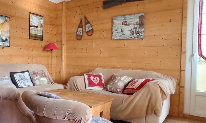 Font-Romeu-Odeillo-Via Apartment | Cozy 3-Room Apartment for 6 near Font-Romeu Center, 200m from Cable Car