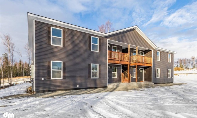 Meadow Lakes Apartment | Cozy 3BR/2BA Alaskan Retreat - Comfort, Adventure & Extended Stay Ready